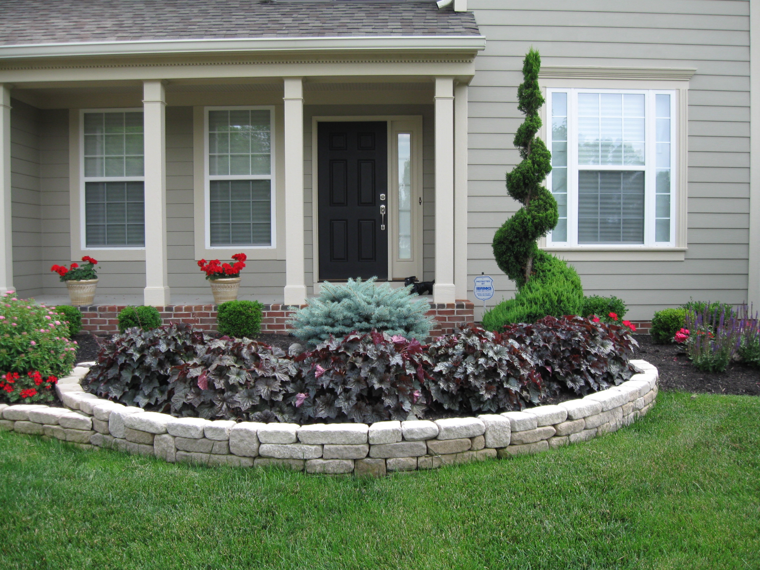 Front Yard Landscaping Ideas for your home.